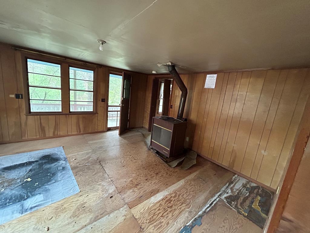 262 Dial Road Blue Ridge, GA 30513 - Photo 53 of 71 Living Room Area in House