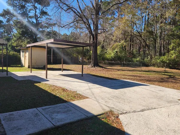 $1,950 | 224 State Rd S-8-458, Moncks Corner, SC 29461