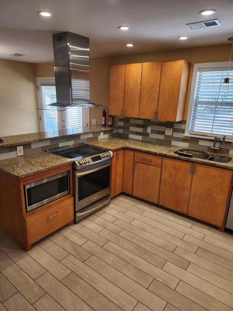 224 State Rd S-8-458 Moncks Corner, SC 29461 - Photo 8 of 18 IMG_7011