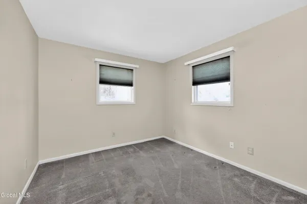 $258,000 | 4 C Lacosta Drive, Clifton Park, NY 12065