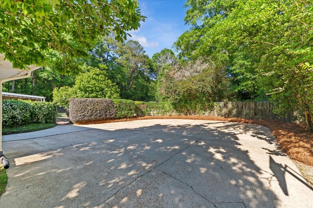 110 Pinetree Drive Dothan, AL 36303 - Photo 44 of 68