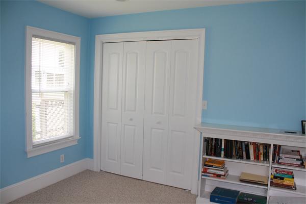 205 Burncoat Street Worcester, MA 01606 - Photo 17 of 25