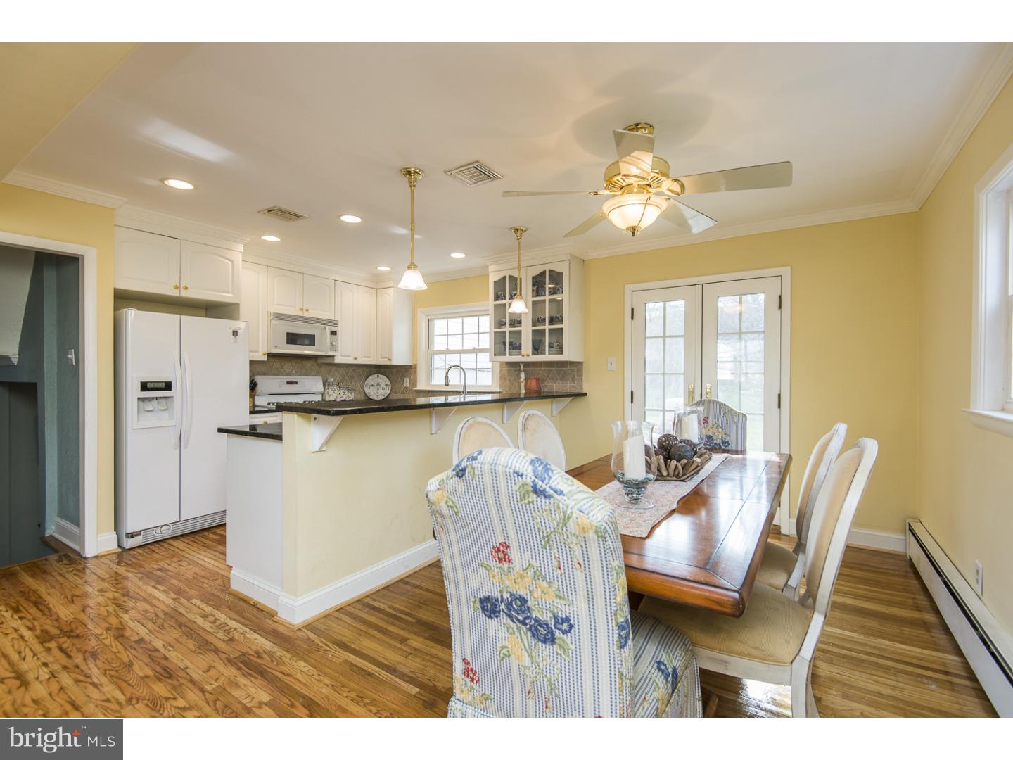 3406 Tyson Road Newtown Square, PA 19073 - Photo 3 of 19 Kitchen