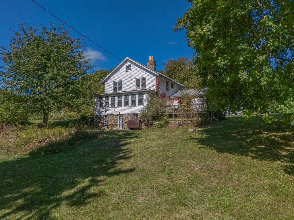 2321 Post Road South Kingstown, RI 02879 - Photo 3 of 20
