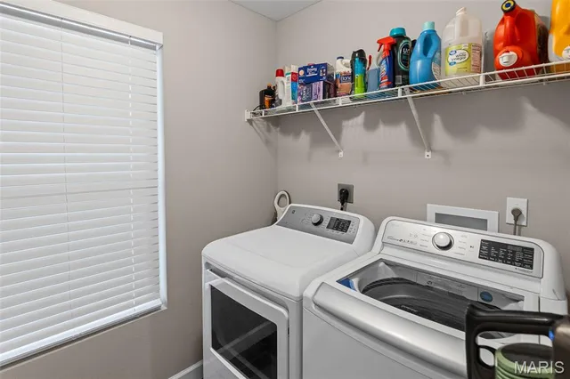 $365,000 | 261 Emerald Way, Granite City, IL 62040