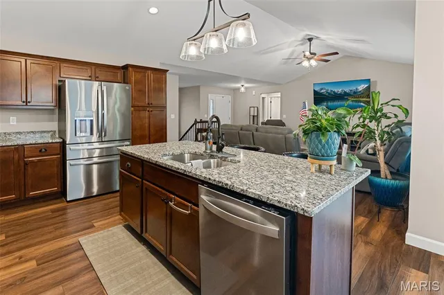 $365,000 | 261 Emerald Way, Granite City, IL 62040