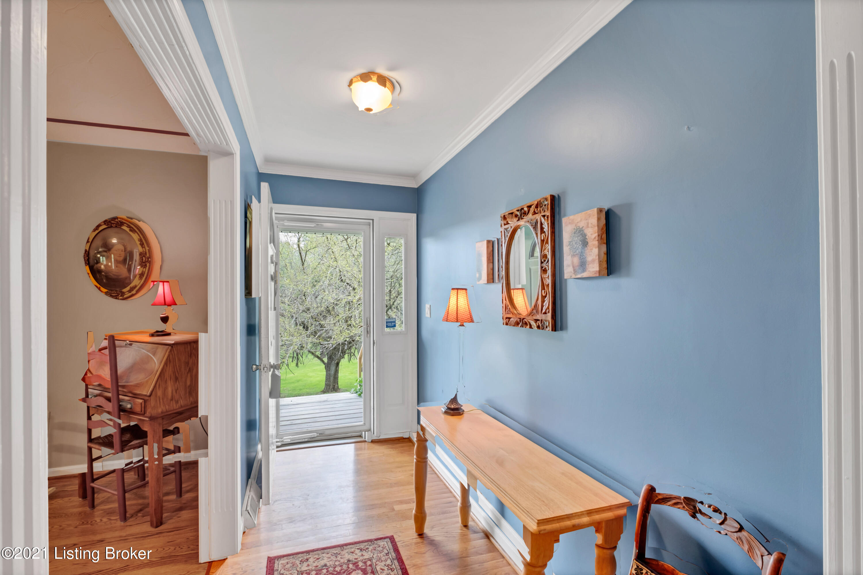 579 Bearcamp Road Louisville, KY 40272 - Photo 6 of 38 12-579 Bearcamp-111
