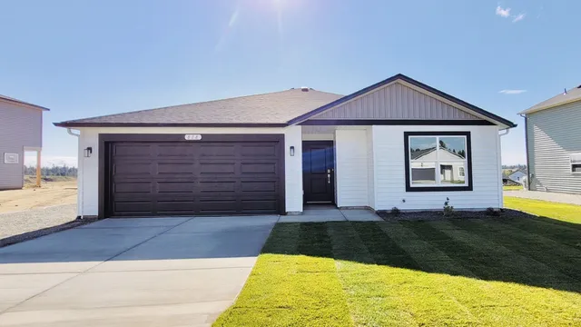 $359,995 | 900 East K Street, Deer Park, WA 99006