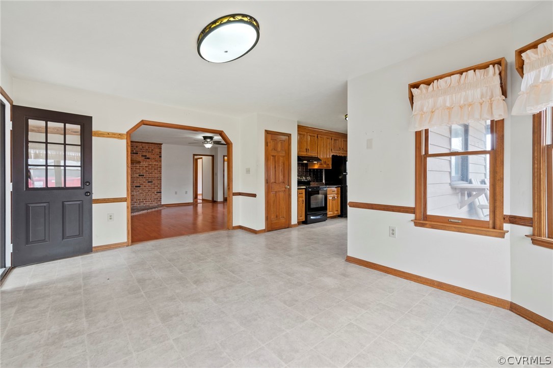 2099 Old Tavern Road Powhatan, VA 23139 - Photo 8 of 34 Gallery Image 8