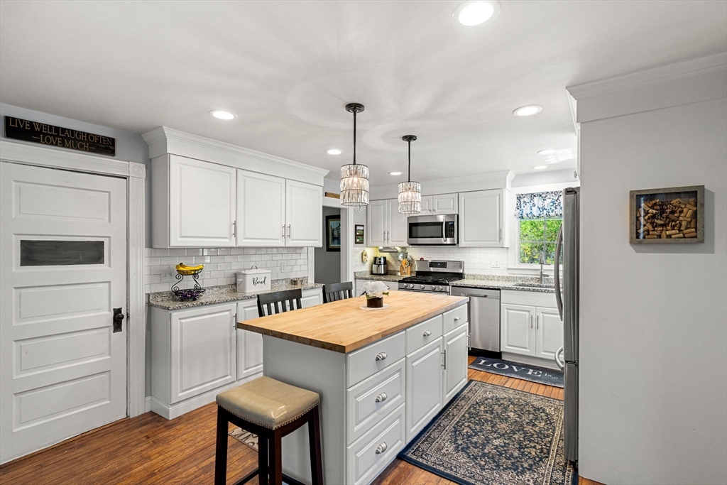 43 Turkey Shore Road Ipswich, MA 01938 - Photo 5 of 42 Gallery Image 5