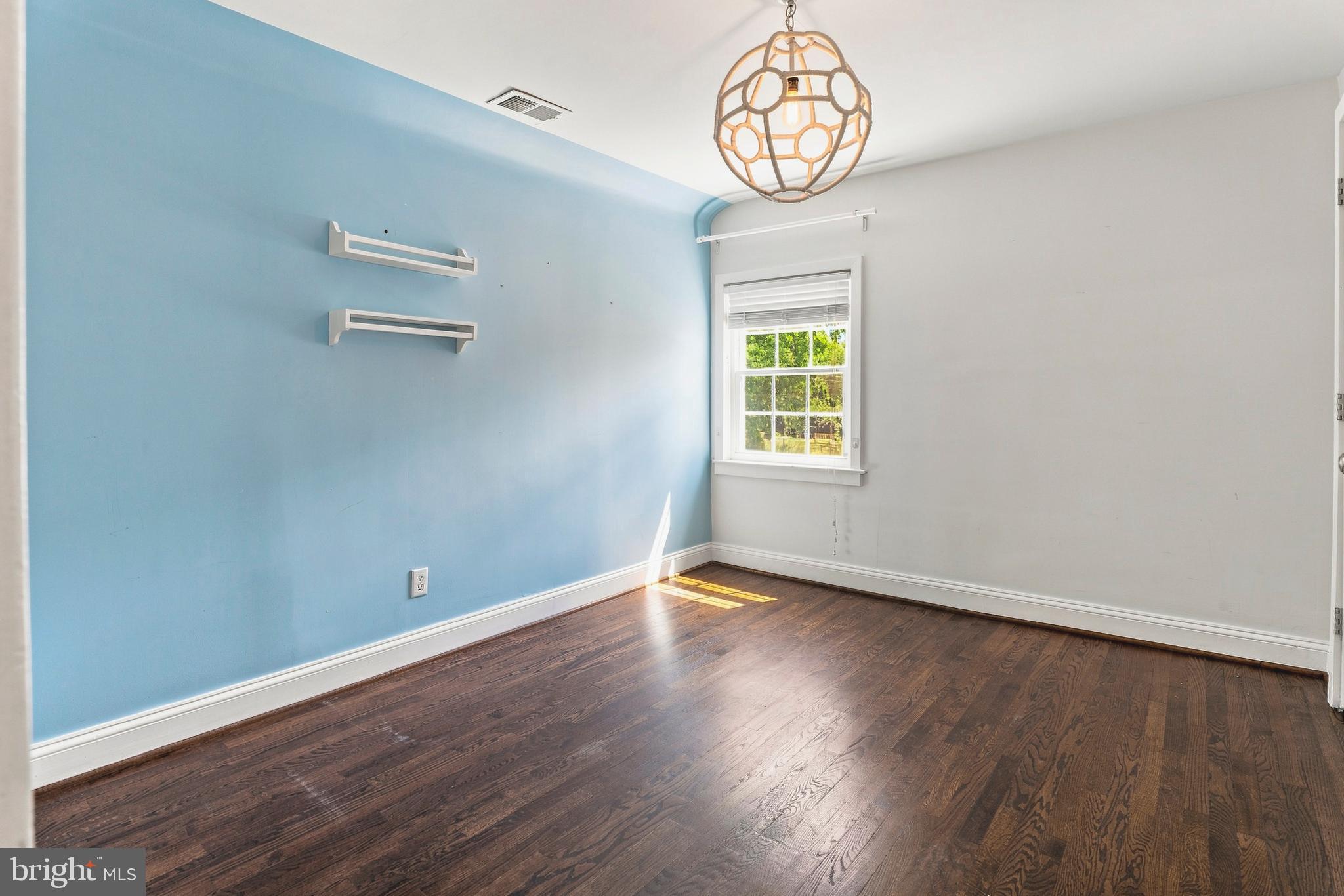 6621 Loch Hill Road Baltimore, MD 21239 - Photo 43 of 55 Gallery Image 43