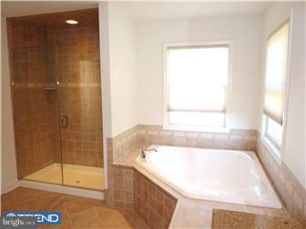 2 Springville Way Mount Laurel, NJ 08054 - Photo 10 of 12 Bathroom