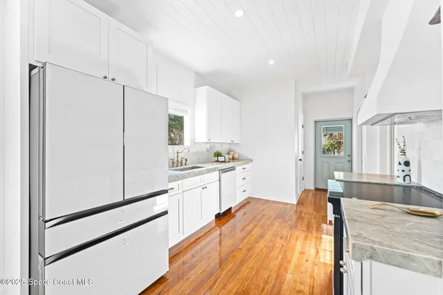 $1,349,000 | 3755 Indian River Drive, Cocoa, FL 32926