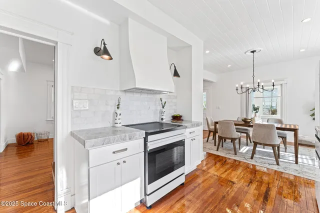 $1,349,000 | 3755 Indian River Drive, Cocoa, FL 32926