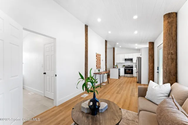 $1,390,000 | 3755 Indian River Drive, Cocoa, FL 32926