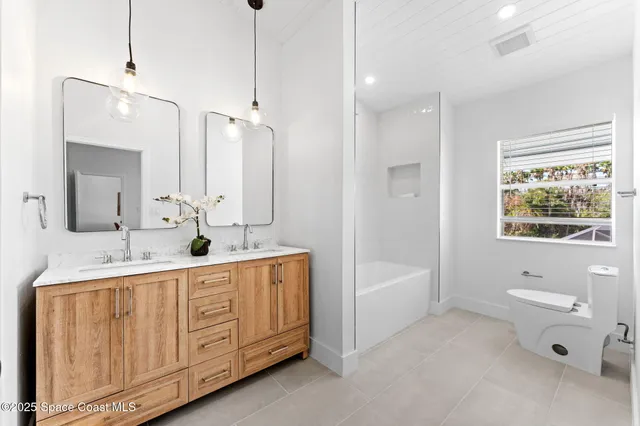 $1,349,000 | 3755 Indian River Drive, Cocoa, FL 32926