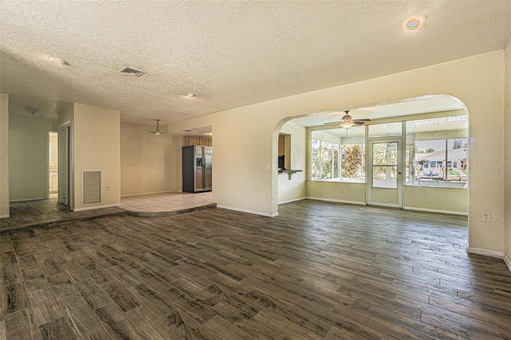 4149 Floramar Terrace New Port Richey, FL 34652 - Photo 9 of 32