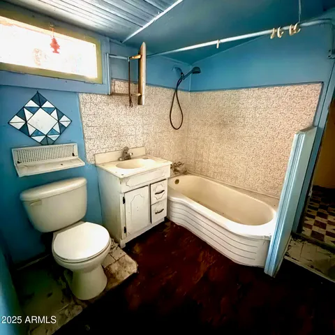 a view of walk in closet