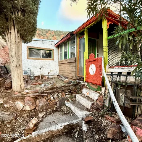 $195,000 | 69 E Ok Street, Bisbee, AZ 85603