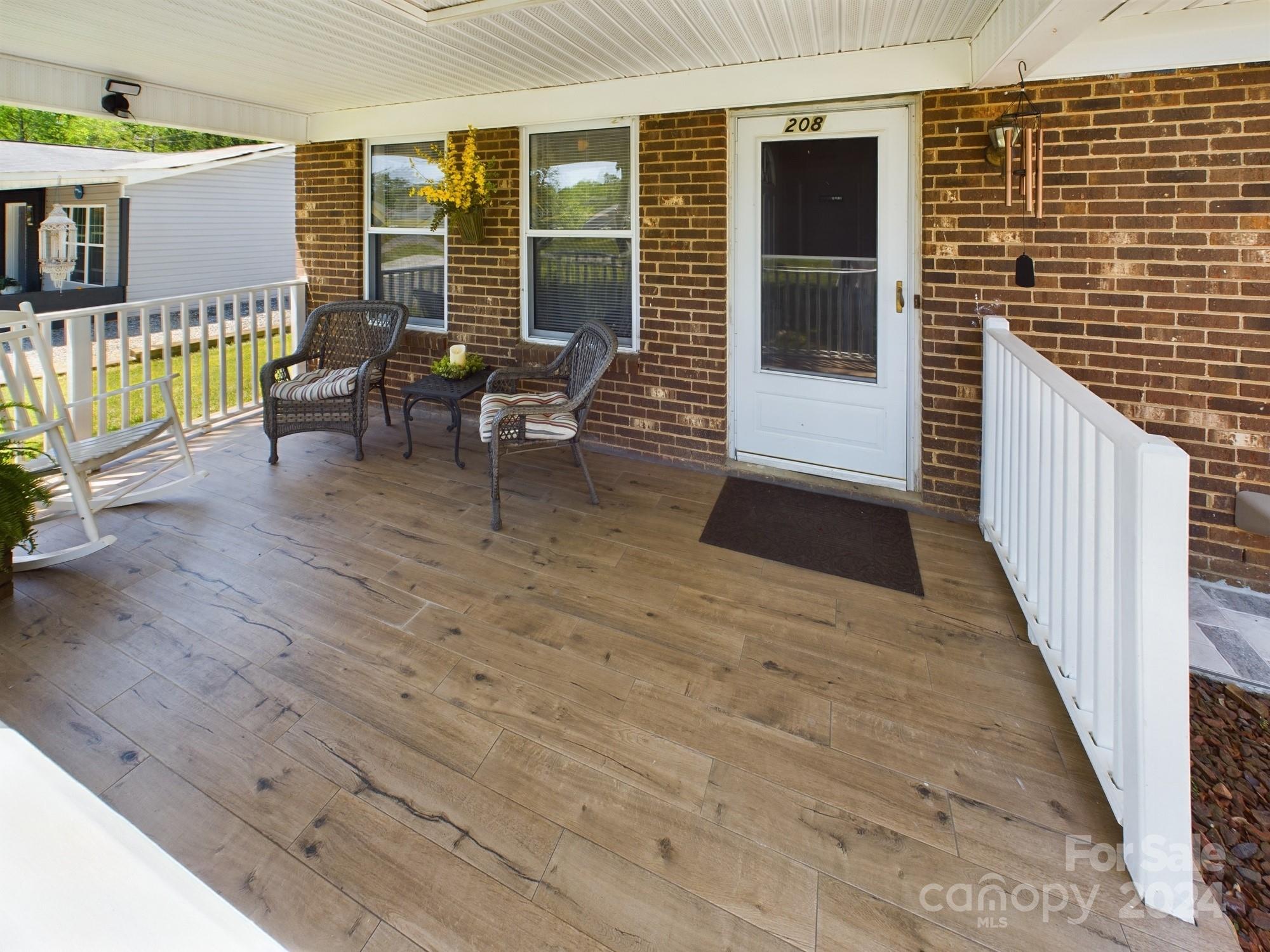 208 Springhill Lane Maiden, NC 28650 - Photo 7 of 40 Gallery Image 7