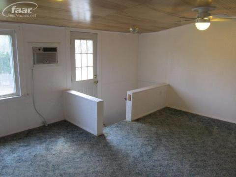 1377 South Dye Road Flint, MI 48532 - Photo 20 of 23 20132417-19.JPG