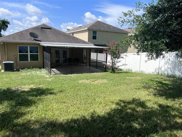 $2,300 | 10120 Hawk Storm Avenue, Tampa, FL 33610