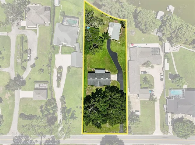 $747,000 | 32721 Lake Eustis Drive, Tavares, FL 32778