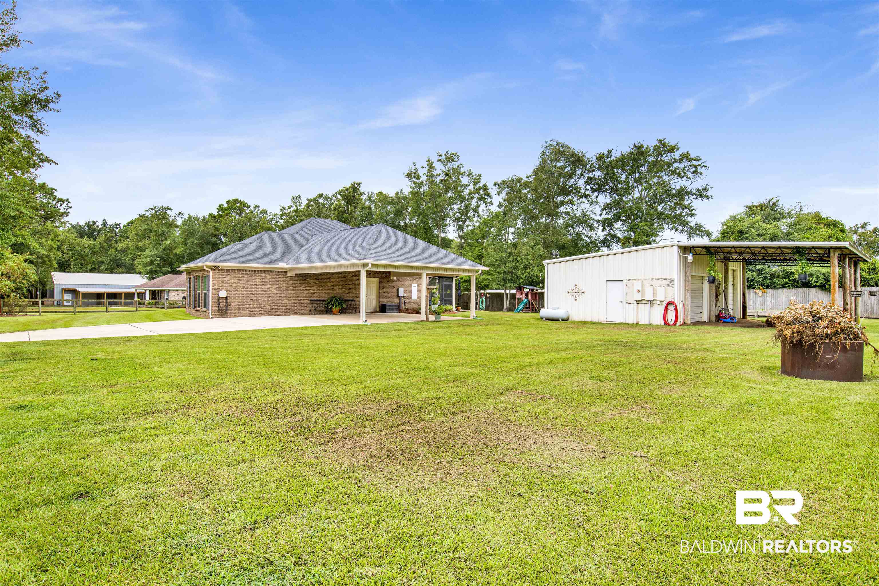 21475 Sedlack Road Silverhill, AL 36576 - Photo 28 of 36 24x40 Workshop on Slab
