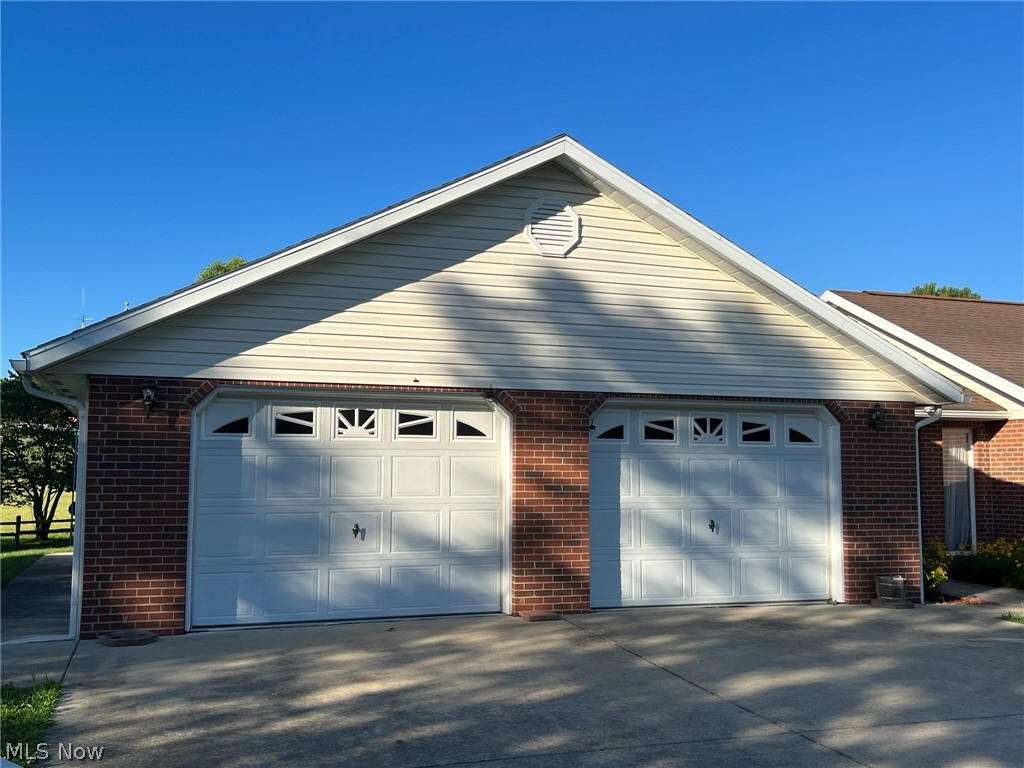 7880 Stone Castle Road Athens, OH 45701 - Photo 4 of 34