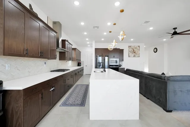 $789,000 | 3456-3456 Mulholland Drive, Lathrop, CA 95330