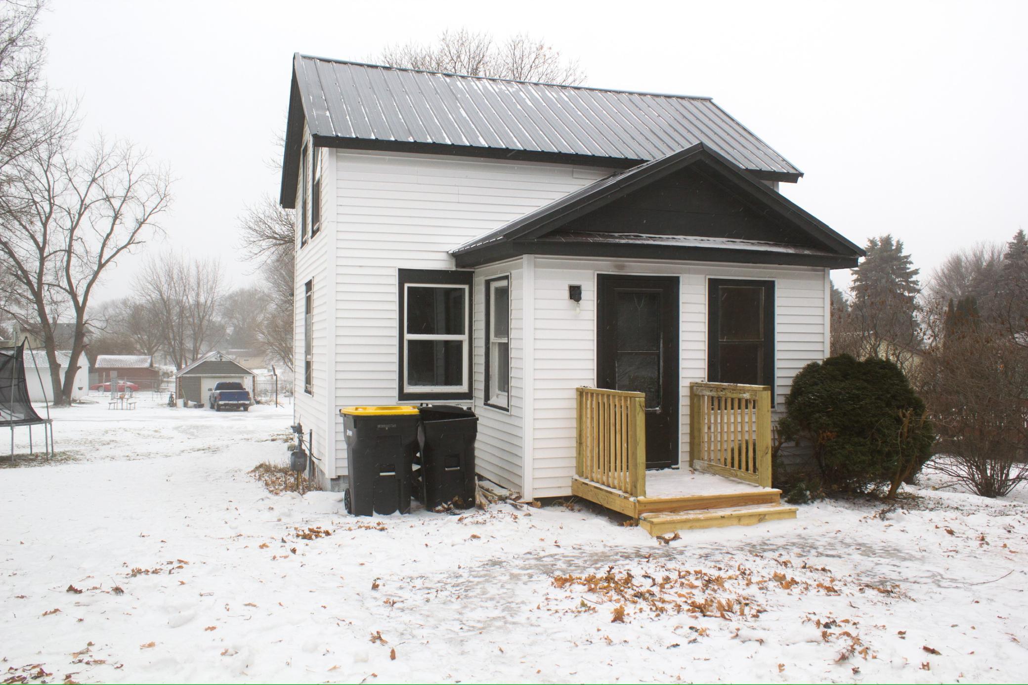 113 1st Street Southwest Fairfax, MN 55332 - Photo 2 of 11