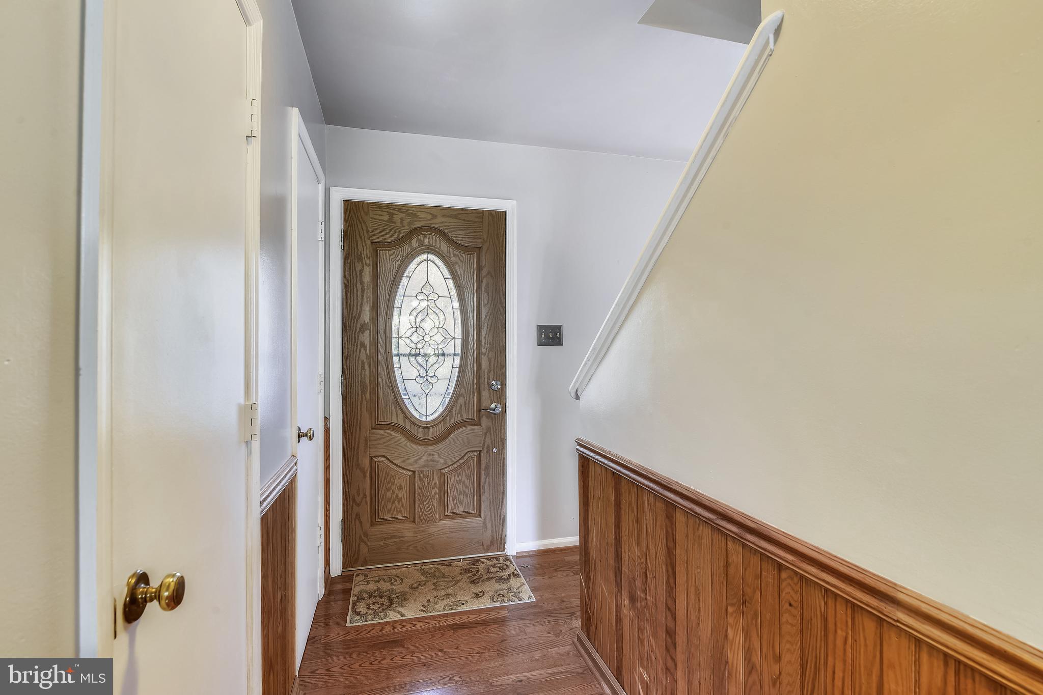 9671 Routts Hill Road Warrenton, VA 20186 - Photo 24 of 46 FOYER