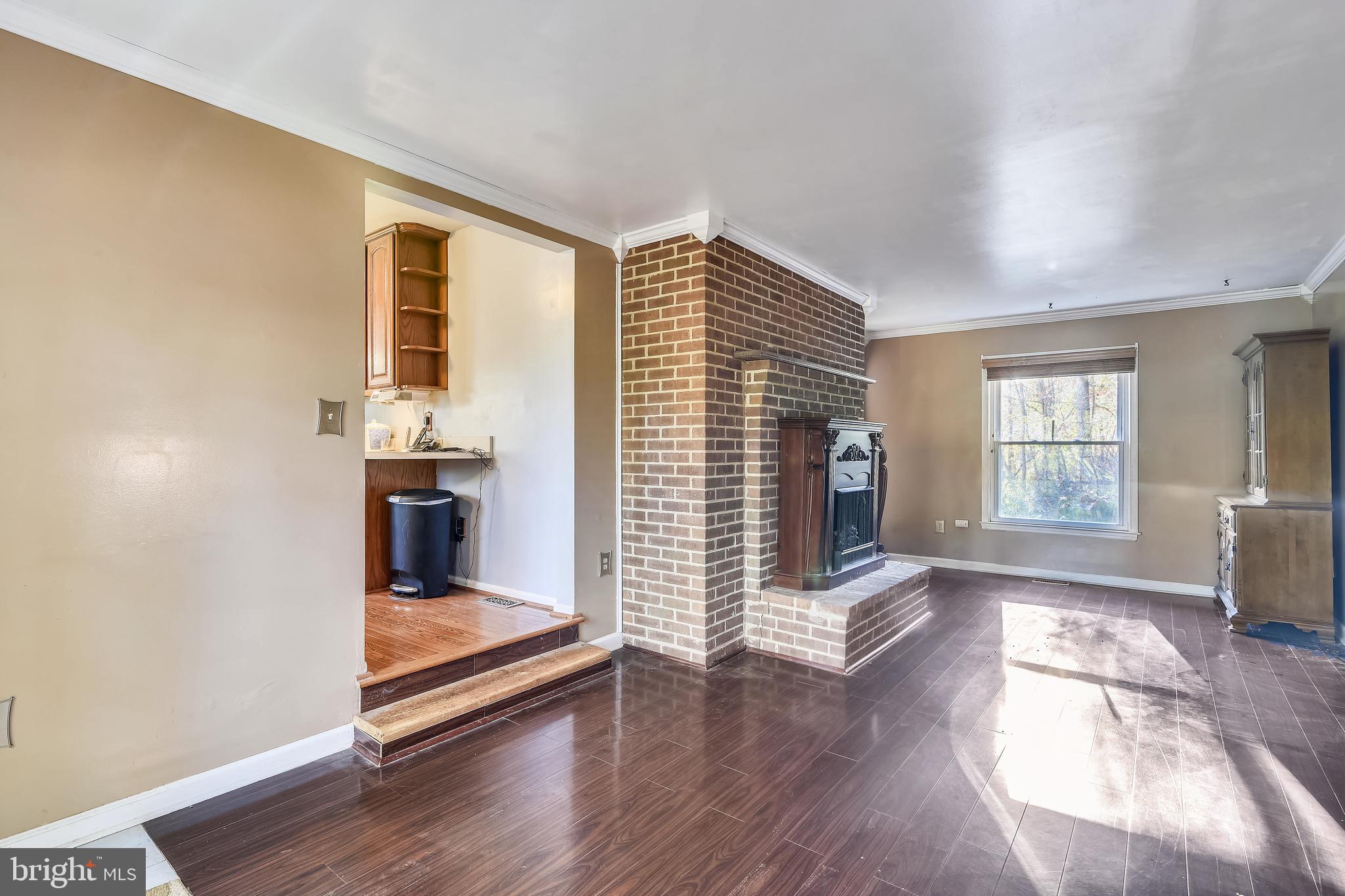 9671 Routts Hill Road Warrenton, VA 20186 - Photo 25 of 46 DEN OF LR