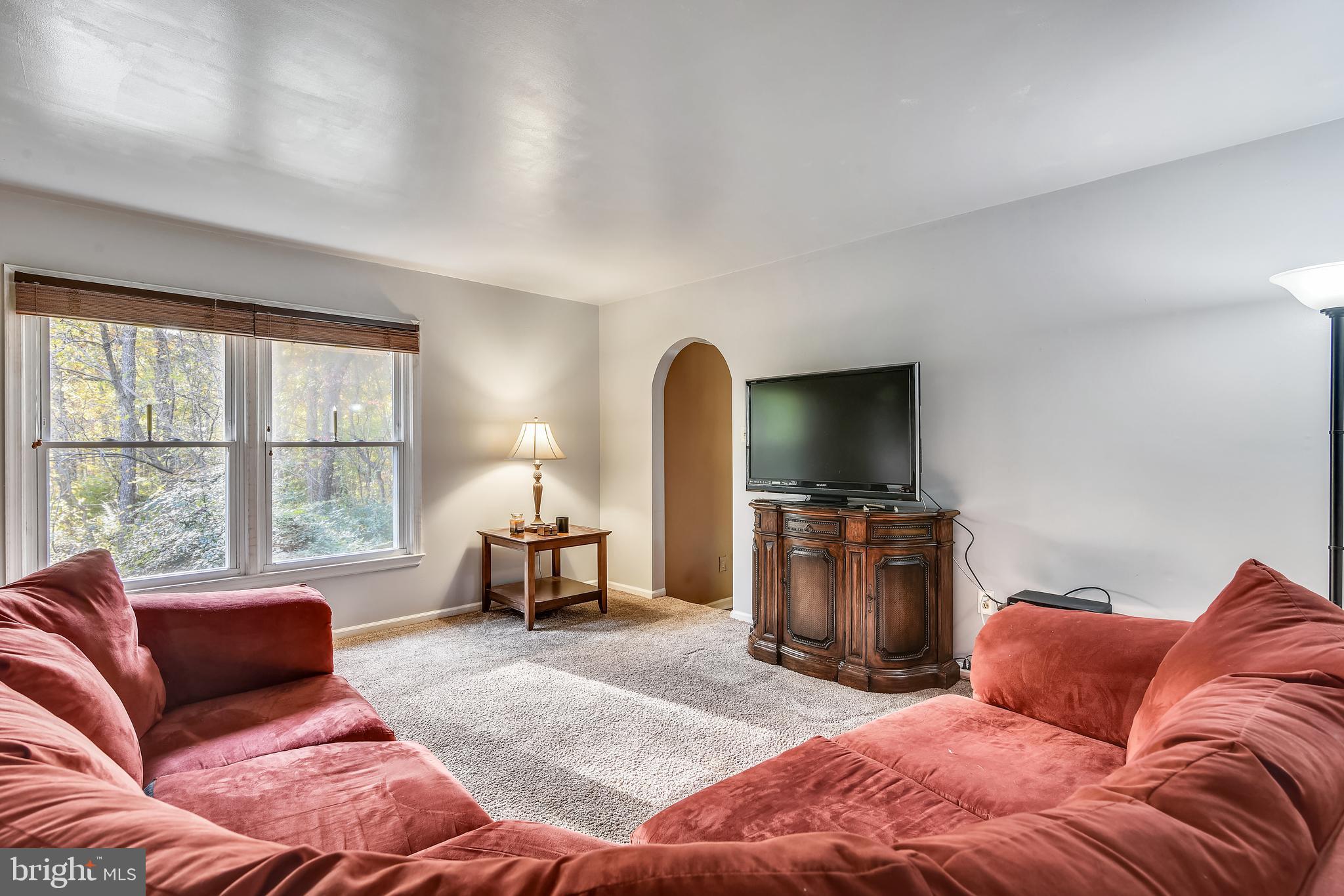9671 Routts Hill Road Warrenton, VA 20186 - Photo 29 of 46 LIVING ROOM