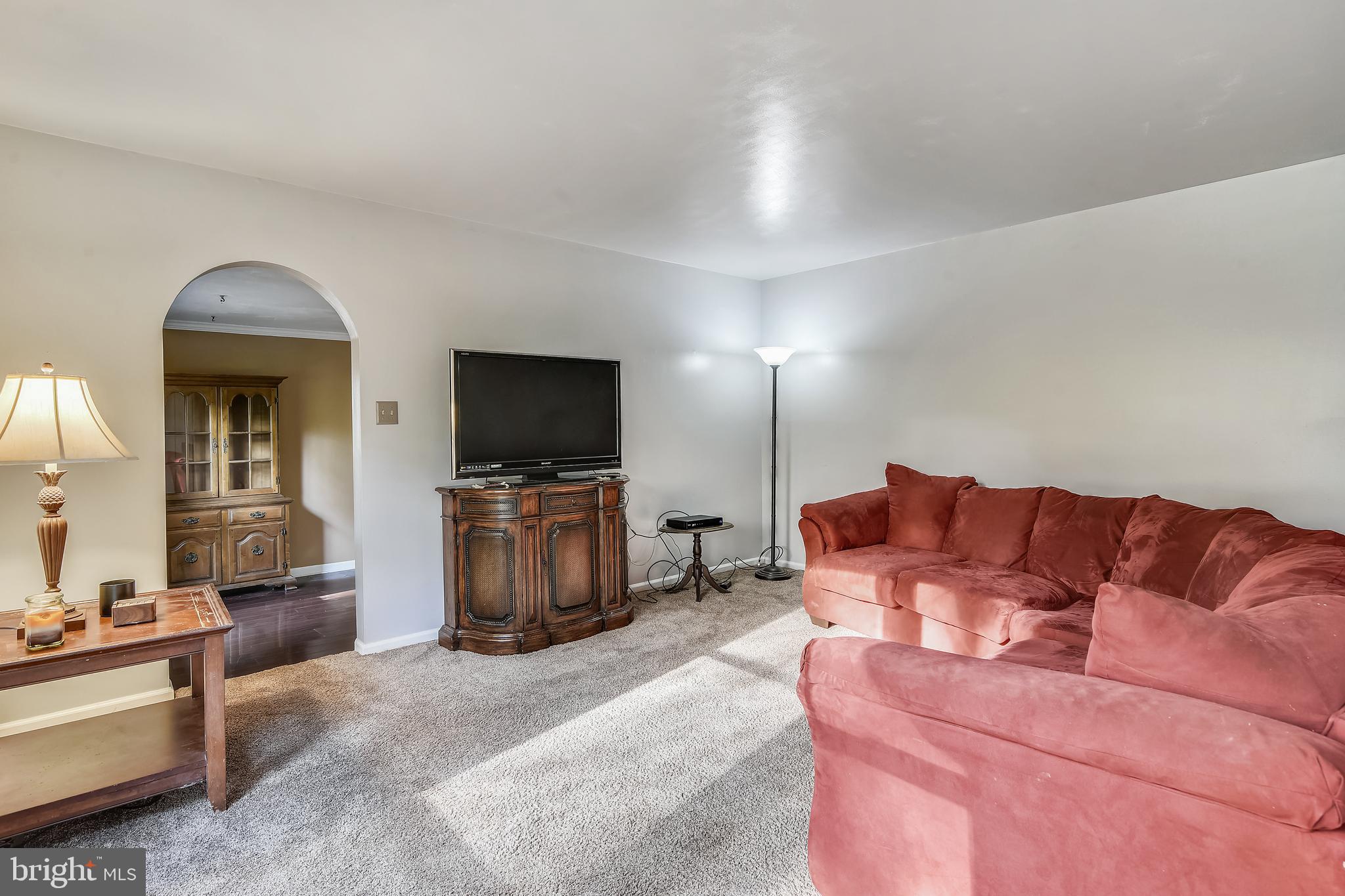 9671 Routts Hill Road Warrenton, VA 20186 - Photo 30 of 46 LIVING ROOM
