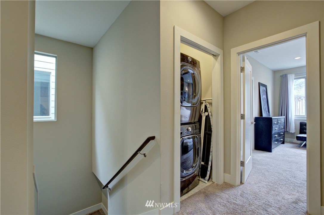300 South 47th Street, Unit B Renton, WA 98055 - Photo 14 of 28 Gallery Image 14