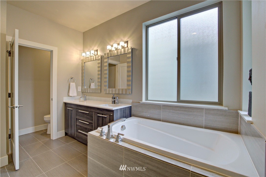 300 South 47th Street, Unit B Renton, WA 98055 - Photo 17 of 28 Gallery Image 17