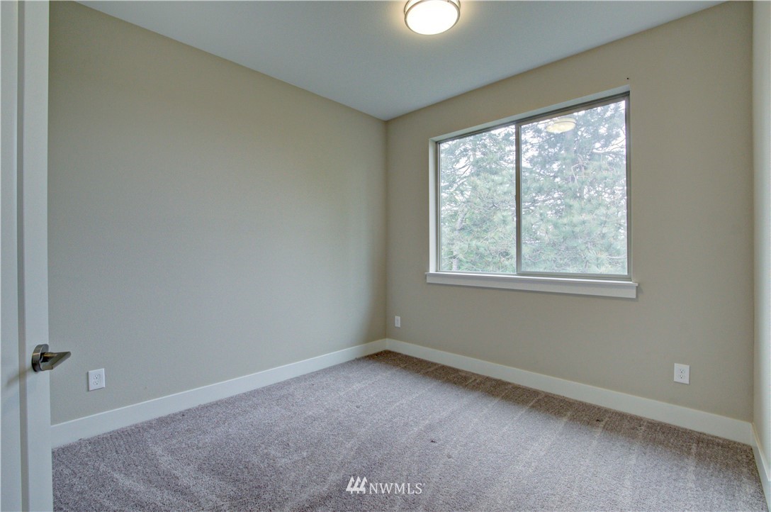 300 South 47th Street, Unit B Renton, WA 98055 - Photo 23 of 28 Gallery Image 23