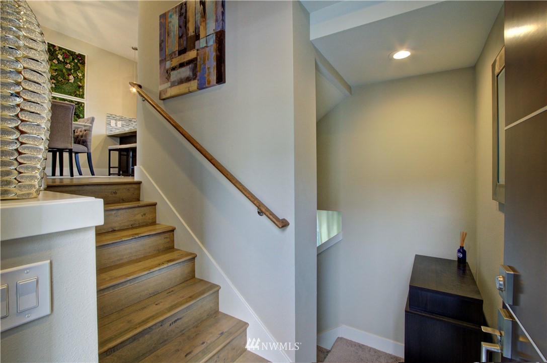 300 South 47th Street, Unit B Renton, WA 98055 - Photo 4 of 28 Gallery Image 4