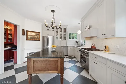 $2,650,000 | 111 Upper Mountain Avenue, Montclair, NJ 07042