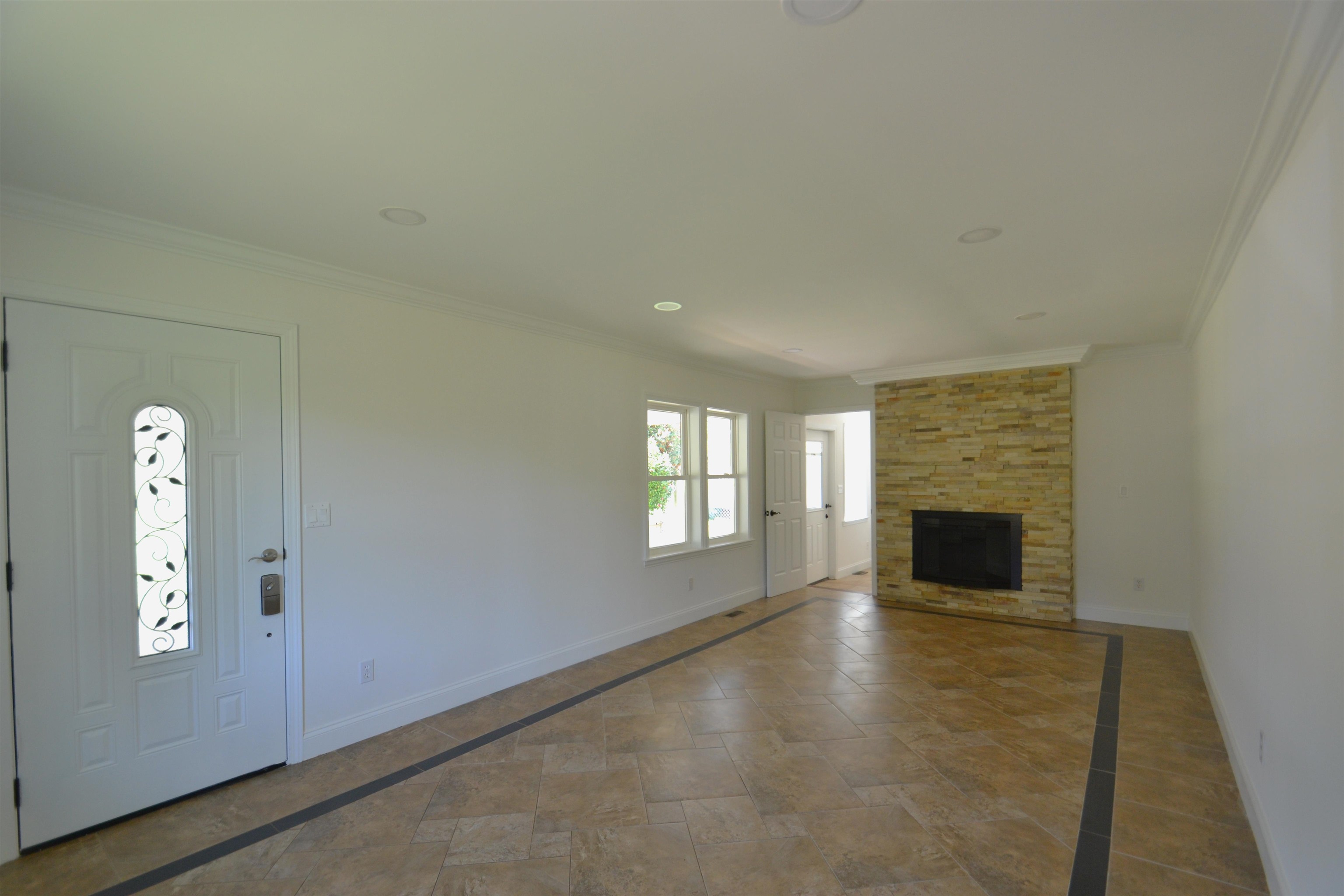 221 Johnson Avenue Inman, SC 29349 - Photo 2 of 19 Gallery Image 2