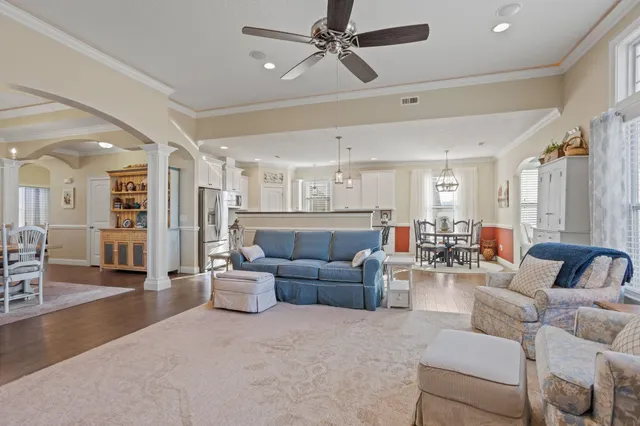 $484,900 | 323 Holly Oaks Lane, Inman, SC 29349