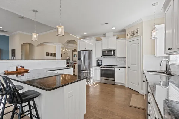 $479,900 | 323 Holly Oaks Lane, Inman, SC 29349