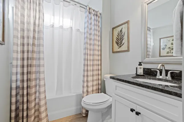 $479,900 | 323 Holly Oaks Lane, Inman, SC 29349