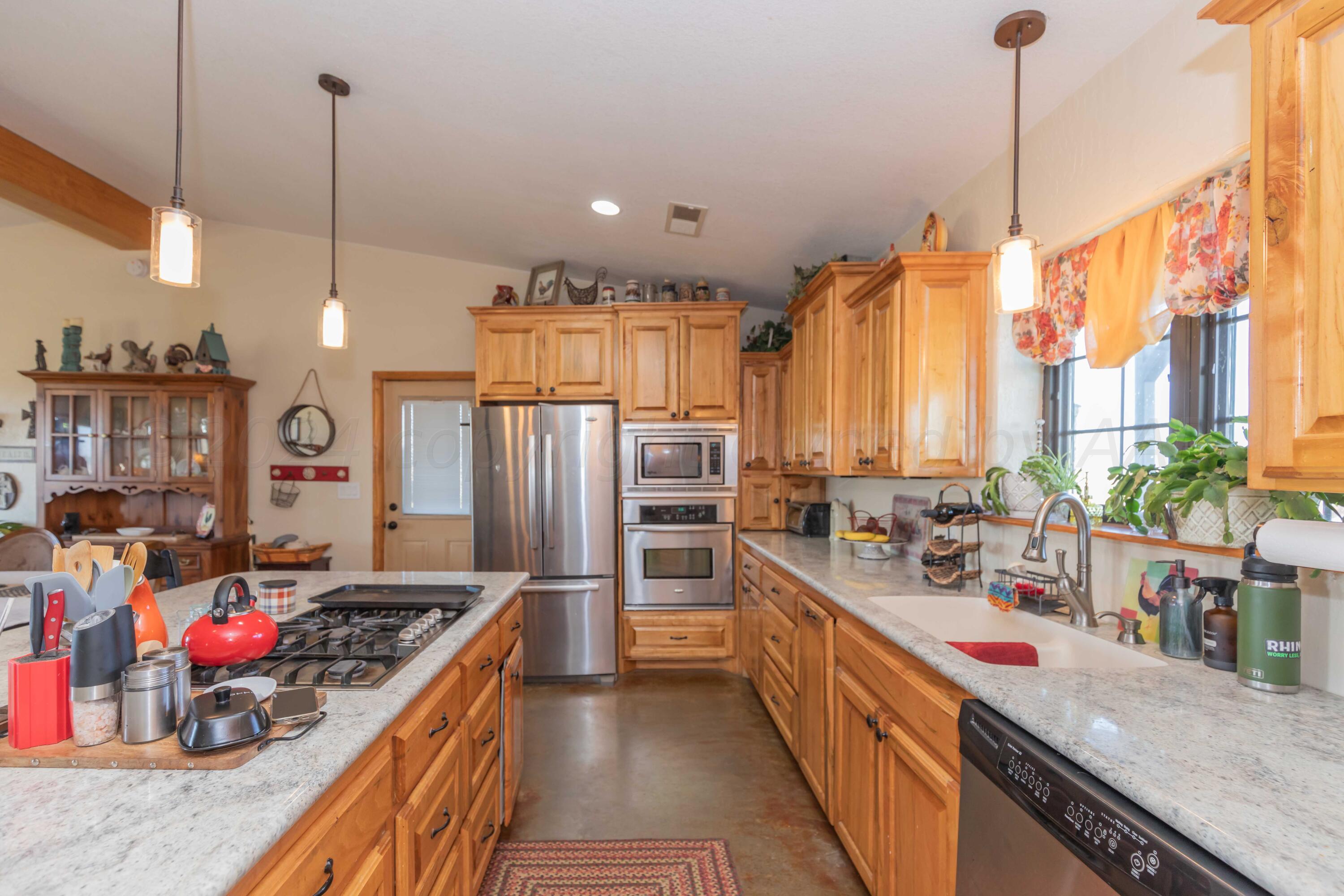 6700 West Dowlen Road Happy, TX 79042 - Photo 13 of 58 KITCHEN VIEW 4