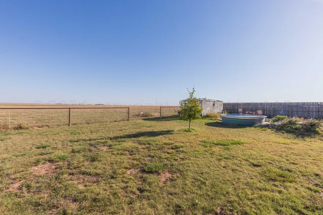$550,000 | 6700 West Dowlen Road, Happy, TX 79042