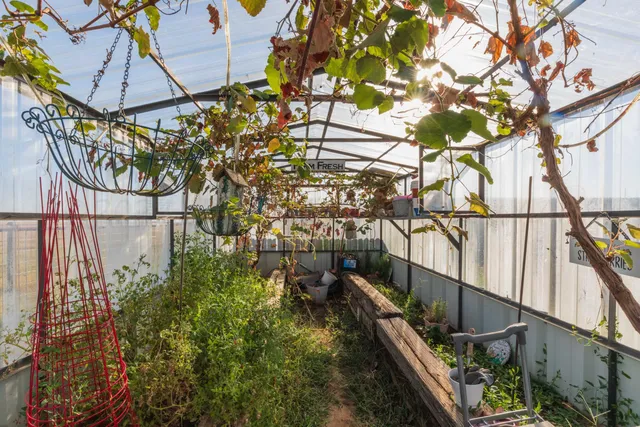 $550,000 | 6700 West Dowlen Road, Happy, TX 79042