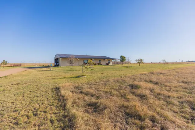 $550,000 | 6700 West Dowlen Road, Happy, TX 79042
