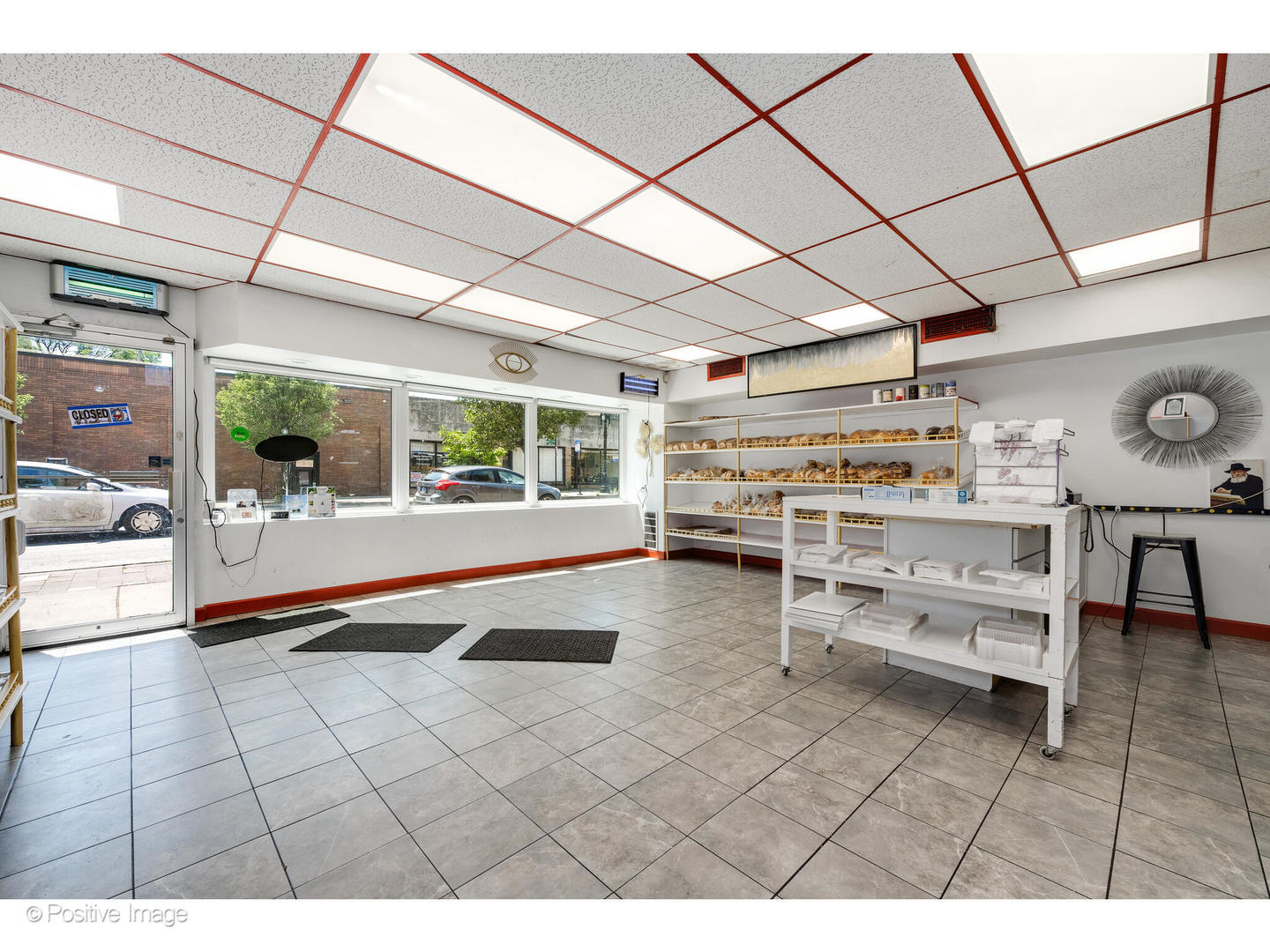 2944 West Devon Avenue Chicago, IL 60645 - Photo 8 of 15