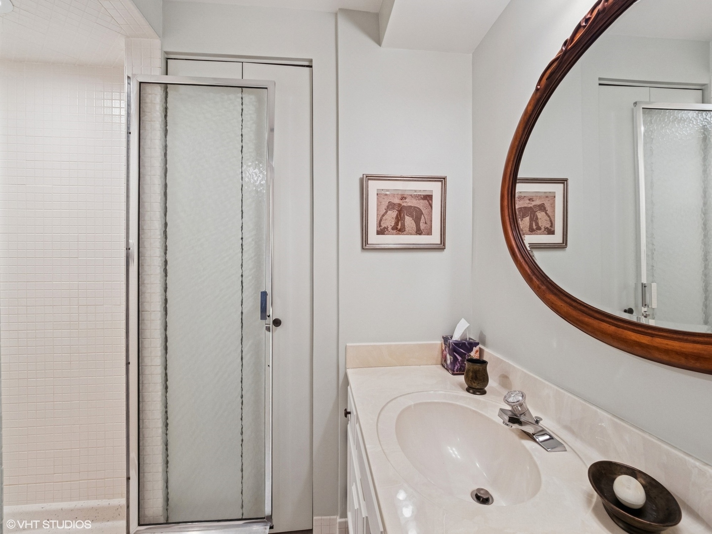 1671 Mission Hills Road, Unit 308 Northbrook, IL 60062 - Photo 11 of 24 Gallery Image 11